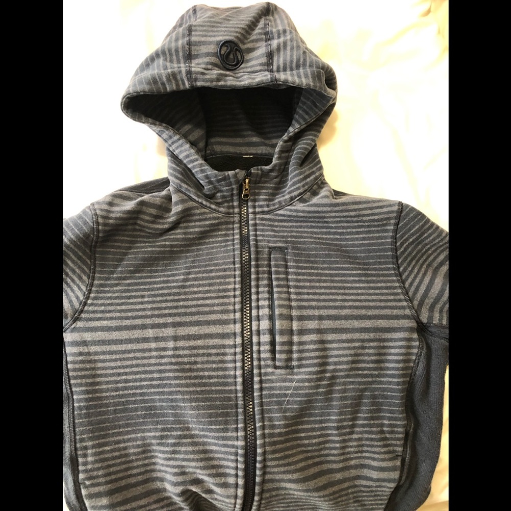 Lululemon Mens Large Hoody